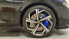 Volkswagen Golf 2.0 TSI 320 R 4Motion 5dr DSG Petrol Hatchback